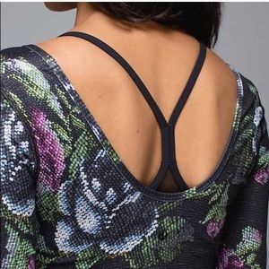 EUC lululemon Garden Party Black S Long Sleeve Top